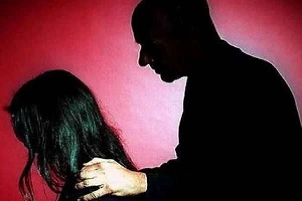 नाबालिग से अपहरण और दुष्कर्म मामले में युवती समेत 3 को आजीवन कारावास