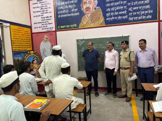 डीजी जेल हिमांशु गुप्ता ने बिलासपुर केंद्रीय जेल का किया आकस्मिक निरीक्षण