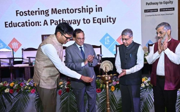 शिक्षा में मेंटरशिप सामाजिक न्याय और समान अवसर का मजबूत आधार: वित्त मंत्री ओ. पी. चौधरी