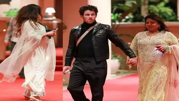  प्रियंका चोपड़ा ने लॉस एंजिलिस में ऐसे मनाई दिवाली, सास मधु चोपड़ा का हाथ पकड़े नजर आए निक जोनस