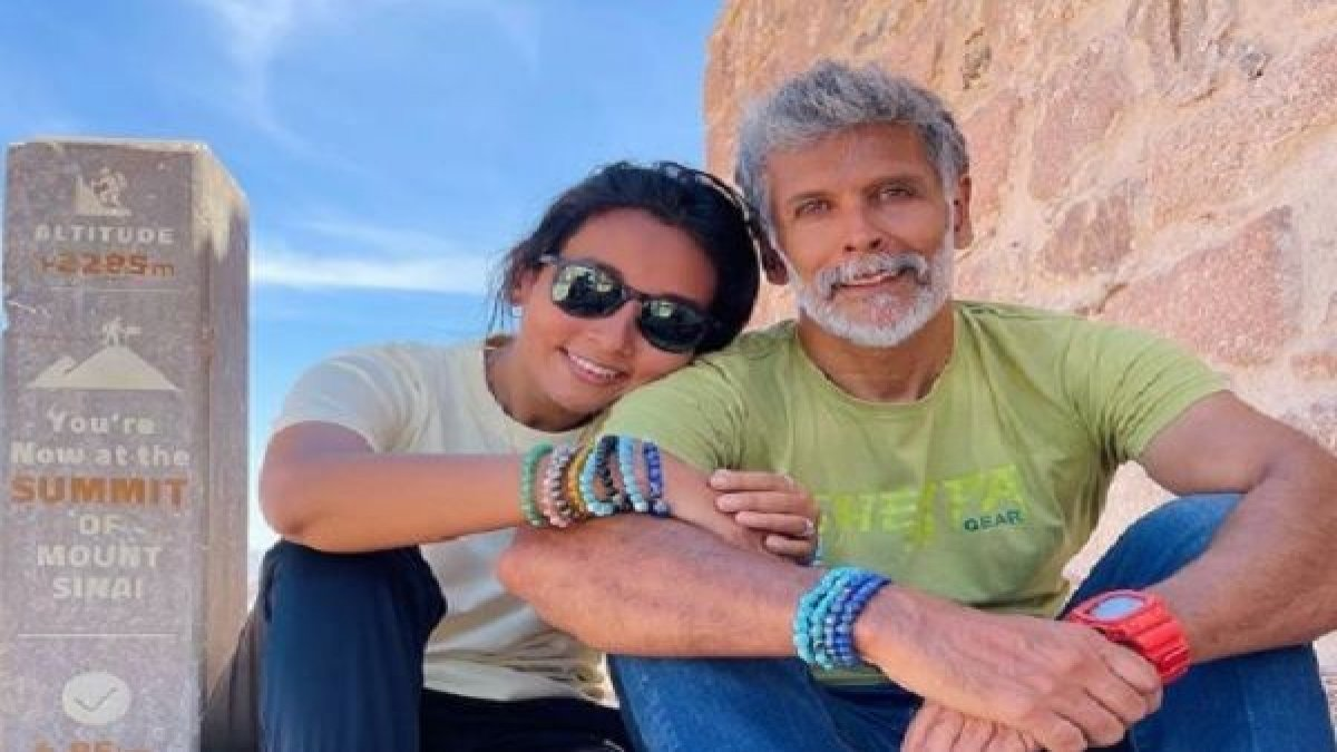  बर्तन धोने वाले लिक्विड के विज्ञापन को लेकर फंस गए मिलिंद सोमन, लोगों ने कह दी ऐसी बात