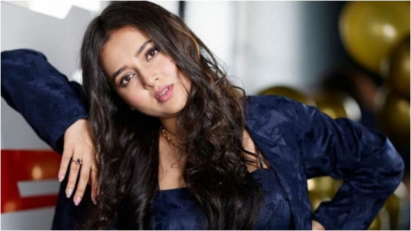 पढ़ाई में बिल्कुल फिसड्डी थीं तेजस्वी प्रकाश