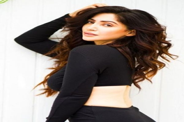  आलिया के रूप में तूफान लेकर आ रही रेहाना पंडित