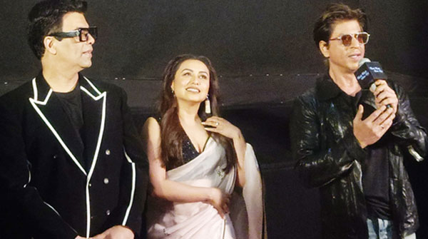  मुझे नहीं लगता कि कोई शाहरुख जैसा रोमांस कर सकता है: रानी मुखर्जी