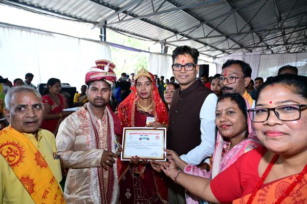 सामूहिक विवाह सामाजिक समरसता, सादगी और दहेज प्रथा के खिलाफ सशक्त संदेश है : वित्त मंत्री श्री ओ.पी. चौधरी