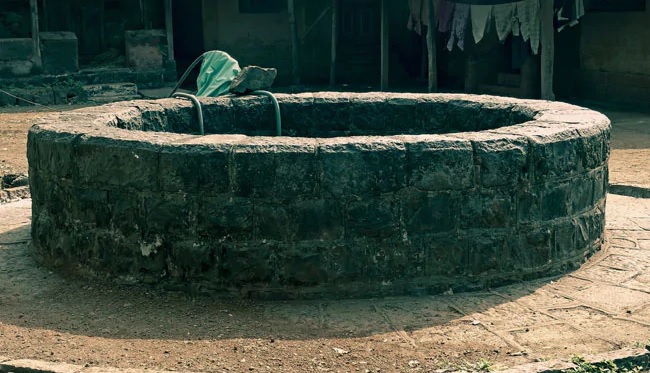 पति से विवाद के बाद पत्नी ने 6 बच्चों संग कुएं में लगाई छलांग&hellip;