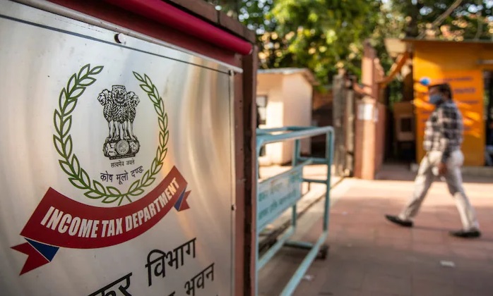 आयकर विभाग ने 250 करोड़ के &lsquo;काले&rsquo; धन का किया खुलासा
