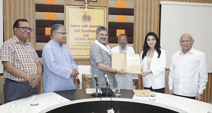 सदियों पुराना है भारत-उज्बेकिस्तान संबंध : प्रो. रजनीश शुक्ल