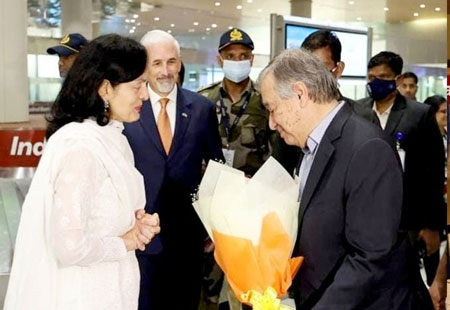 तीन दिन की भारत यात्रा पर मुम्&zwj;बई पहुंचे संयुक्&zwj;त राष्&zwj;ट्र महासचिव एंतोनियो गुतेरस