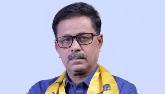 नामांकन वापसी के आप उम्मीदवार का बयान, पार्टी को लेकर कहा...