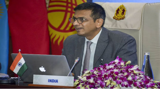 एससीओ के सदस्य देश आपस में करें न्यायिक सहयोग : चंद्रचूड़