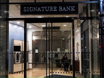 सिलिकान वैली बैंक के बाद अब सिग्नेचर बैंक भी दिवालिया