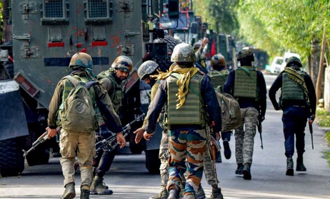  अनंतनाग में एक और जवान शहीद