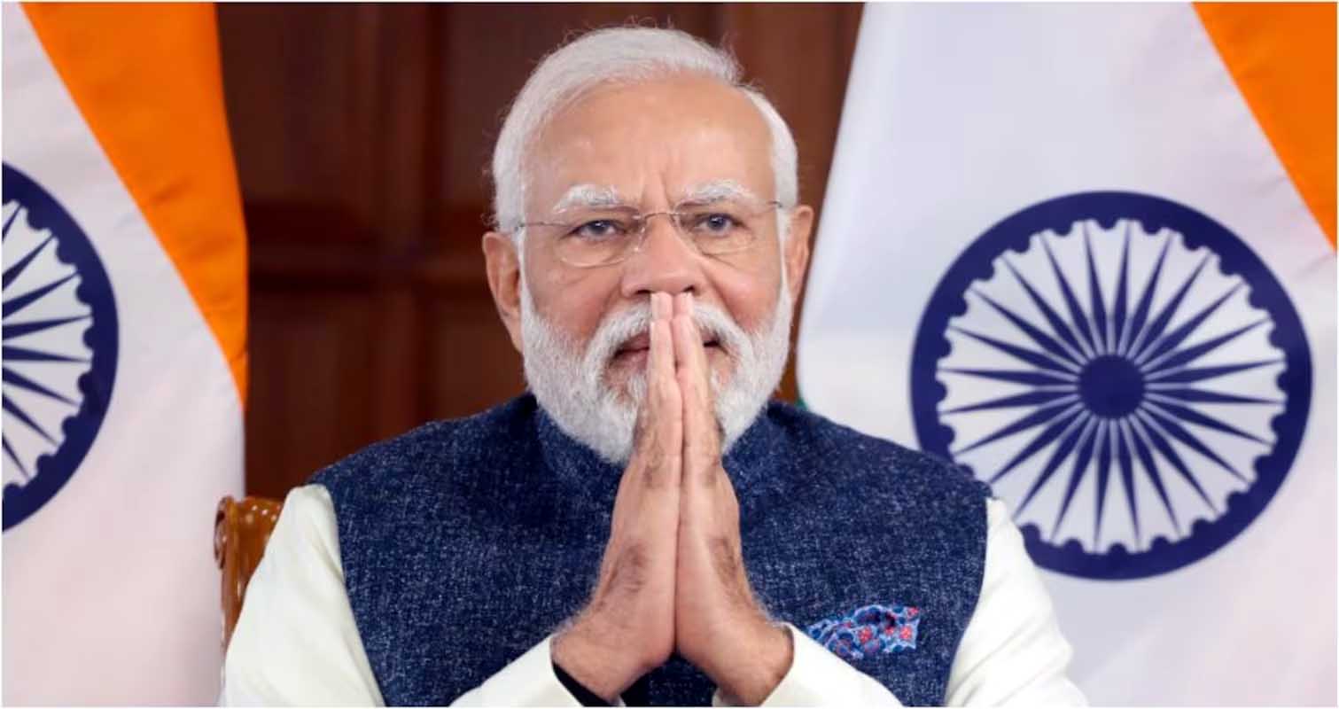  पीएम मोदी ने 1971 युद्ध के वीर जवानों को श्रद्धांजलि दी