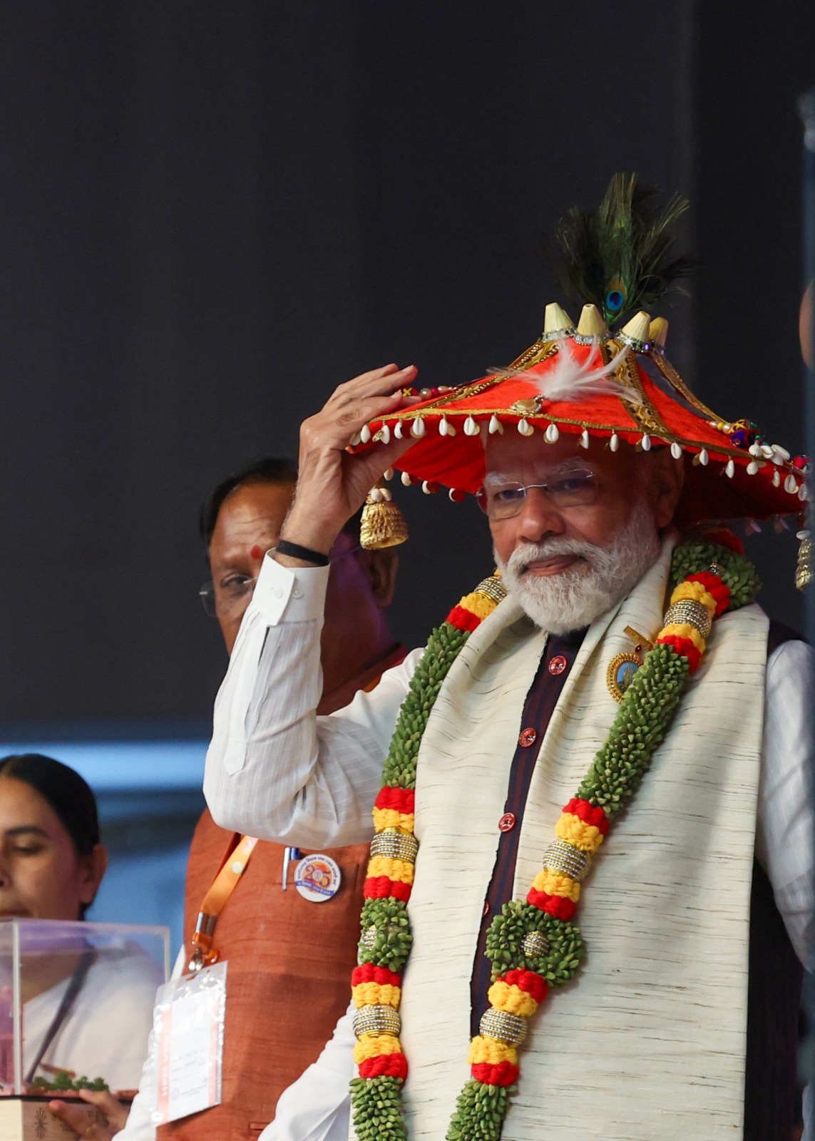 प्रधानमंत्री ने छत्तीसगढ़ राज्य स्थापना दिवस के अवसर पर शुभकामनाएँ दीं