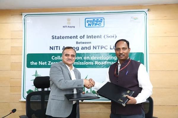 एनटीपीसी ने नेट जीरो जीएचजी उत्सर्जन रोडमैप विकसित करने नीति आयोग के साथ किया एमओयू