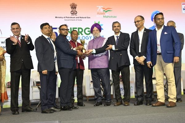 भारत हरित परिवर्तन के प्रति अपनी वचनबद्धताओं को कमजोर नहीं होने देगा: पुरी