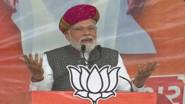 मैं जनता का सेवक हूं, मेरी कोई औकात नहीं : नरेंद्र मोदी