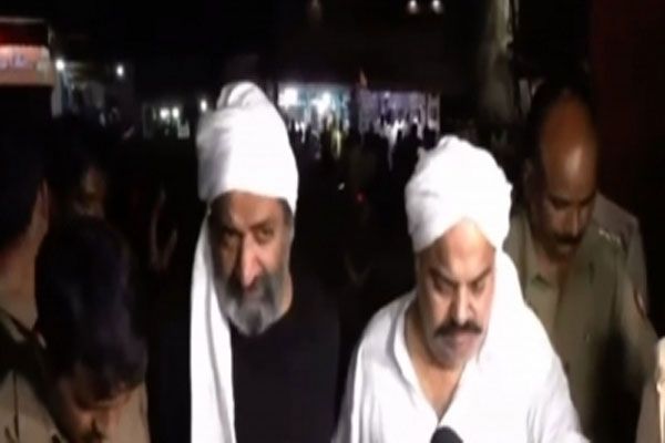  अतीक-अशरफ की हत्या की जांच के लिए समिति की मांग पर सुनवाई के लिए सुप्रीम कोर्ट सहमत