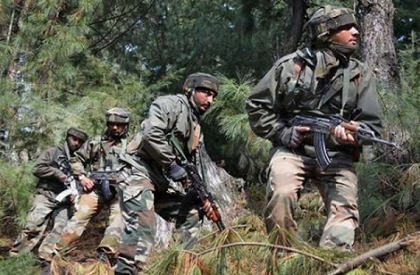 आतंकियों से मुठभेड़ में सेना के दो जवान शहीद, चार घायल