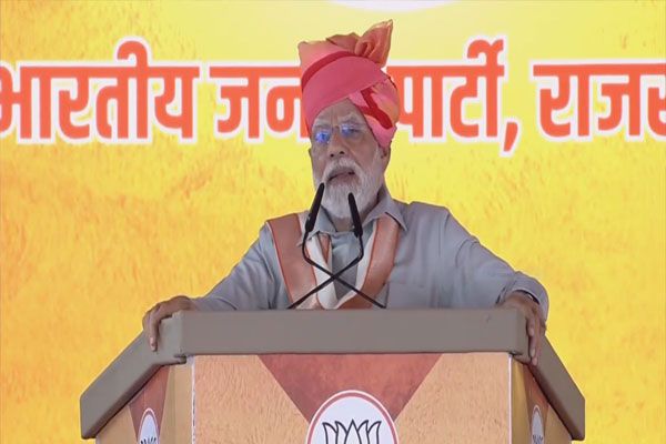 राजस्थान में लाल डायरी चुनाव में कांग्रेस का डिब्बा गोल करेगी : मोदी