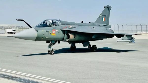 वायुसेना को मिलेंगे 97 तेजस, रक्षा मंत्रालय ने HAL को दिया 65 हजार करोड़ का टेंडर