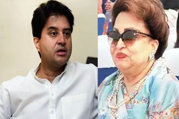 केंद्रीय मंत्री ज्योतिरादित्य सिंधिया की मां माधवी राजे का निधन