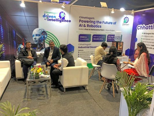 नवा रायपुर में देश के पहले एआई डाटा सेंटर पार्क से डिजिटल नवाचार और उच्च तकनीकी निवेश को मिलेगी नई गति - मुख्यमंत्री श्री साय