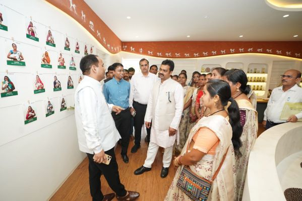 छत्तीसगढ़ का आजीविका मॉडल देशभर के लिए प्रेरणादायी-केंद्रीय राज्य मंत्री श्री पासवान