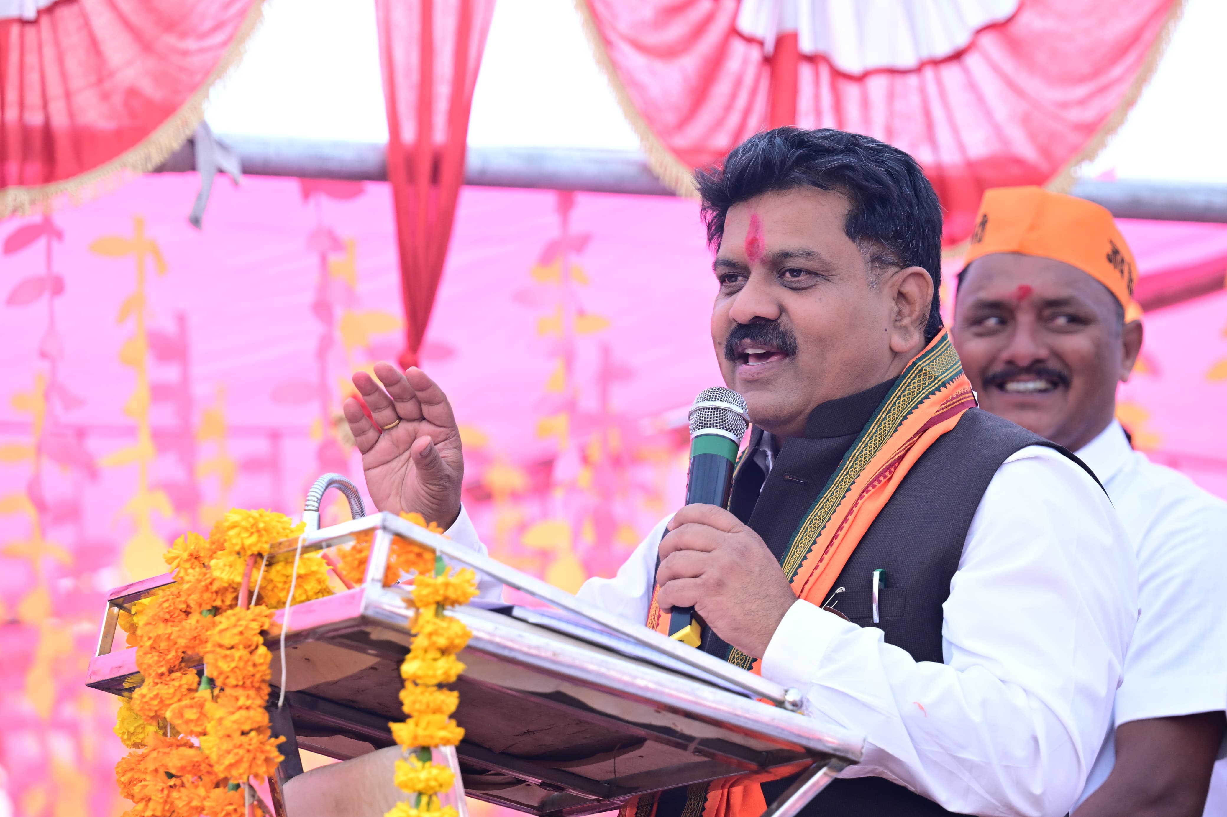 माता शाकम्बरी की कृपा से समाज समृद्धि के पथ पर अग्रसर हो रहा- उपमुख्यमंत्री श्री विजय शर्मा