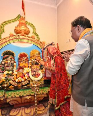 62वें जन्मदिवस पर मुख्यमंत्री श्री विष्णुदेव साय ने श्री जगन्नाथ मंदिर में पूजा-अर्चना कर प्रदेशवासियों के सुख-समृद्धि की कामना की