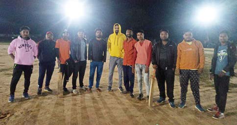 रोमांचक मुकाबले में बजरंग इलेवन राई ने दतिमा को हराया