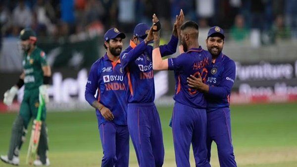  'खिलाड़ियों के पोजिशन पर भारी कंफ्यूजन, दीपक हुडा फिनिशर नहीं', भारतीय दिग्गज ने गिनाई टीम की कमियां