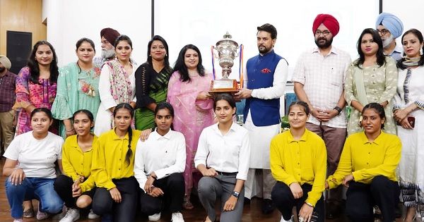 देश में मजबूत खेल संस्कृति की आधारशिला रखते हैं विश्वविद्यालय: अनुराग सिंह ठाकुर