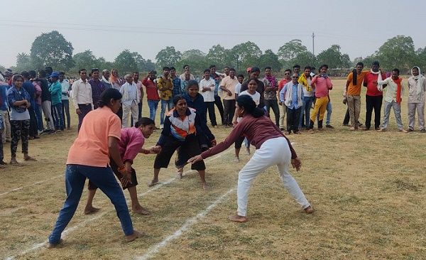 रूद्री मिनी स्टेडियम में शुरू हुई दो दिवसीय खण्ड स्तरीय खेल प्रतियोगिता