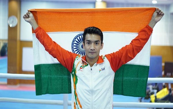 एशियाई ईलाइट मुक्केबाजी चैंपियनशिप में शिव थापा फाइनल में पहुंच गए