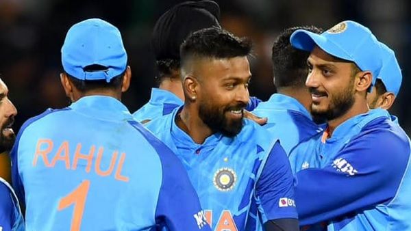 Ind vs NZ T20: रवि शास्त्री को हार्दिक पांड्या में दिखती है कपिल देव की छवि, कहा- 'उनके जैसा कप्तान...'