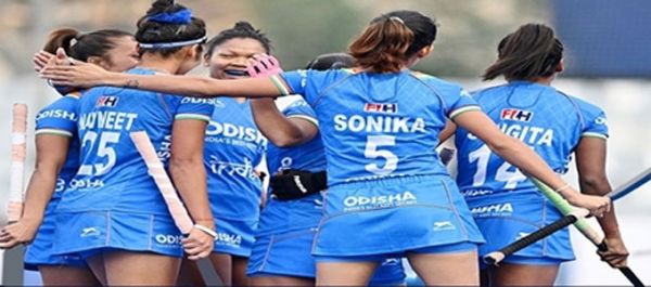भारतीय महिला हॉकी टीम ने जापान को दो-एक से हराकर सेमीफाइनल में प्रवेश किया