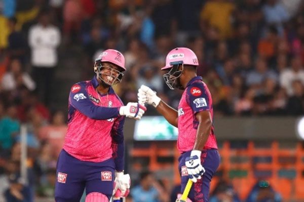 राजस्थान रॉयल्स ने गुजरात टाइटंस को 3 विकेट से हराया