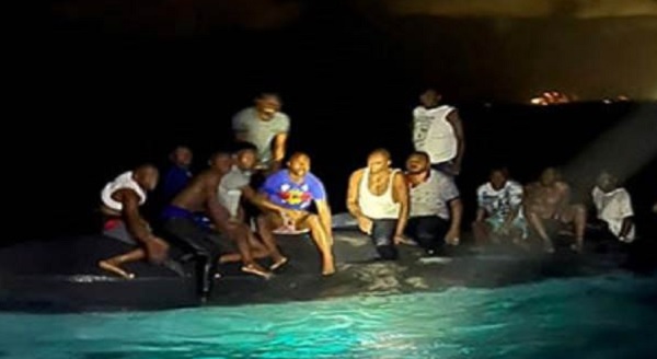 बहामास द्वीप में 60 लोगों को लेकर जा रही नाव पलटी, 17 हैतियन शरणार्थियों की मौत
