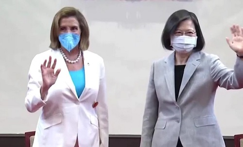 चेतावनी के बावजूद पेलोसी पहुंचीं ताइवान, चीन ने इन वस्तुओं के आयात-निर्यात पर लगाई पाबंदियां...