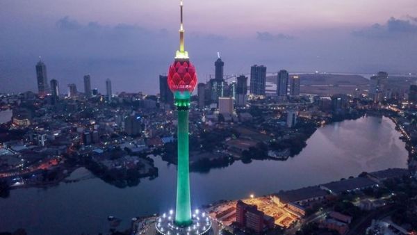  श्रीलंका ने चीन से कर्ज लेकर बनाया था 350 मीटर ऊंचा टावर, देश डुबाने में इसका भी था बड़ा हाथ