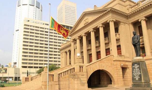 श्रीलंका सरकार ने कई मंत्रियों को किया निलंबित, लगाया यह आरोप...