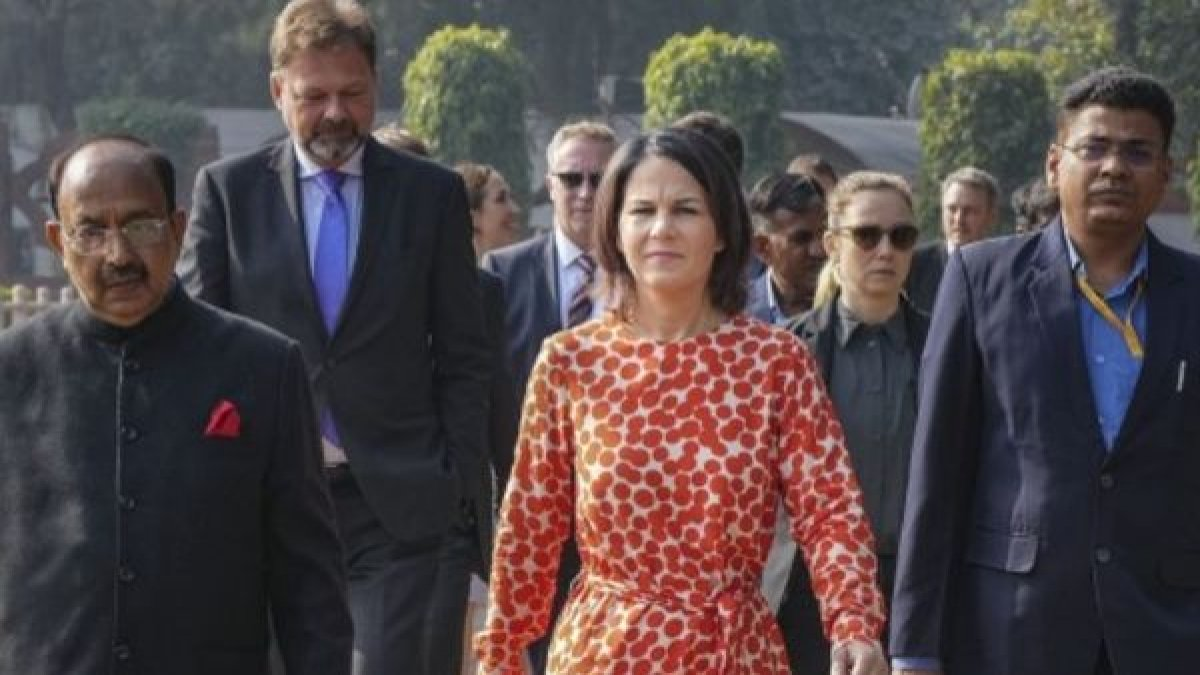  कश्मीर पर दे चुकी हैं विवादित बयान, जर्मन विदेश मंत्री अब क्यों बता रही हैं भारत को आदर्श?