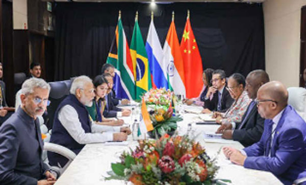 मोदी ने ब्रिक्स देशों से अंतरिक्ष अन्वेषण संघ बनाने का किया आह्वान