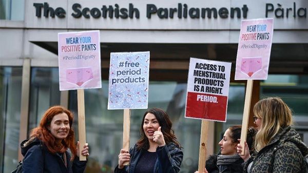 स्कॉटलैंड में मासिक धर्म उत्पाद नि:शुल्क उपलब्ध कराए जाने संबंधी कानून लागू