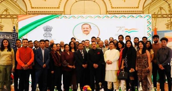 केंद्रीय मंत्री जितेन्‍द्र सिंह ने अमरीका में भारतीय समुदाय से बातचीत की