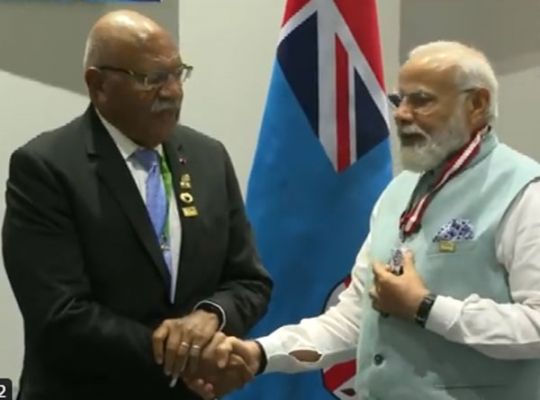 PM मोदी को मिला फिजी और पापुआ न्यू गिनी का सर्वोच्च सम्मान