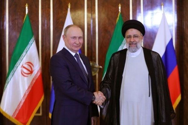 ईरान, रूस के बीच सहयोग बढ़ाने के लिए जमीन तैयार: रायसी