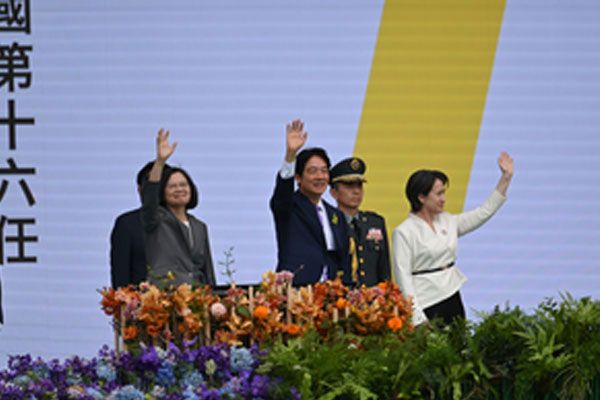  लाई चिंग ते ने ली ताइवान के नये राष्ट्रपति के रूप में शपथ